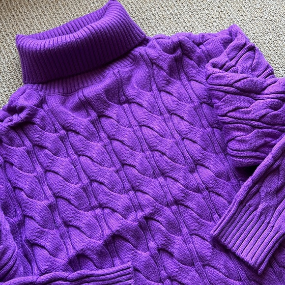 NWT Lulu’s purple turtleneck cable crop sweater - Picture 5 of 6
